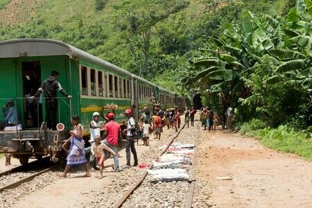 Le train qui relie Fianarantsoa  Manakara